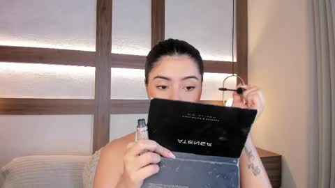 Adhara  online show from 04-20-26, 01:58