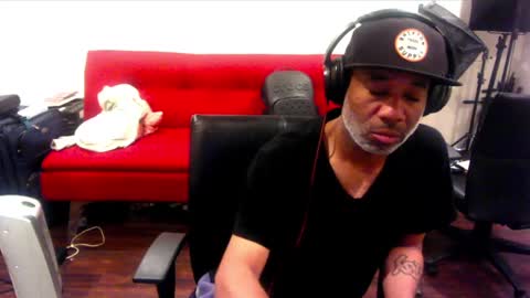 adick_ting online show from 12-26-24, 02:33