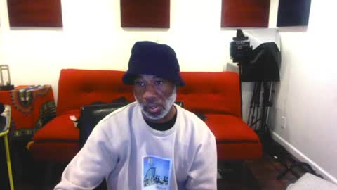 Snapshot of adick_ting chatting on 04-12-26, 09:09 adick_ting online show from 04-12-26, 09:09