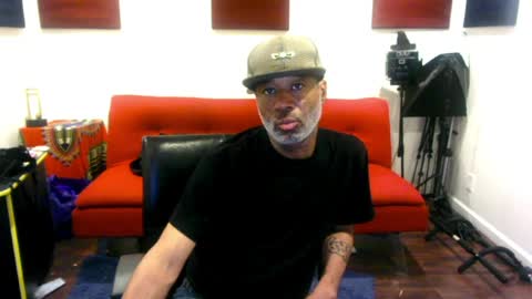 Snapshot of adick_ting chatting on 04-25-26, 09:01 adick_ting online show from 04-25-26, 09:01