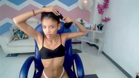 Snapshot of adisson_petite1 chatting on 11-03-25, 12:17 adisson_petite1 online show from 11-03-25, 12:17