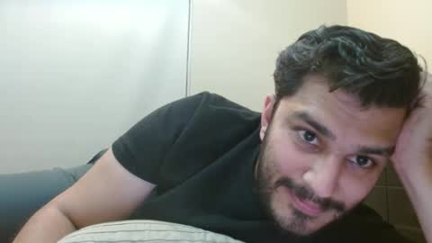 Snapshot of adit56665 chatting on 01-04-25, 06:19 adit56665 online show from 01-04-25, 06:19