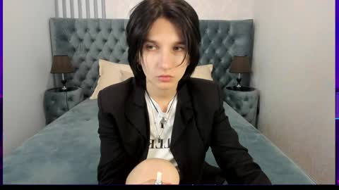 Snapshot of adonbev chatting on 05-20-26, 07:03 adonbev online show from 05-20-26, 07:03