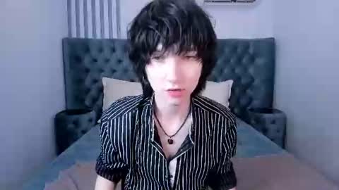 Snapshot of adonbev chatting on 06-19-26, 05:56 adonbev online show from 06-19-26, 05:56