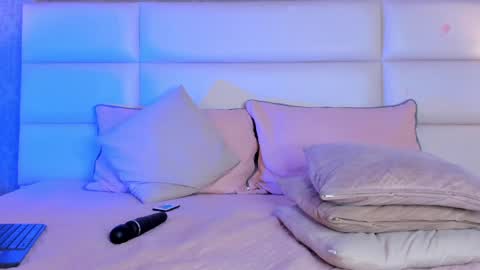 Adonis  online show from 03-09-25, 03:38