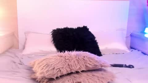 Adonis  online show from 02-21-26, 04:19