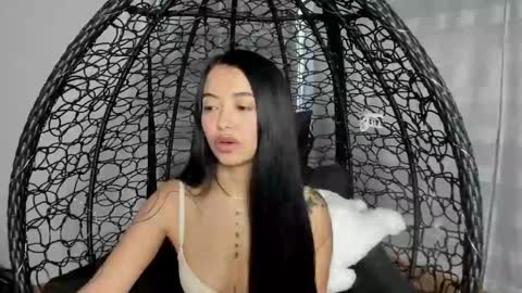 Stormi online show from 05-13-26, 08:49