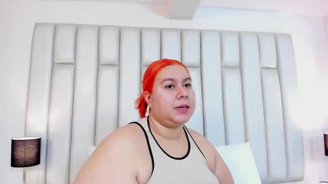 ANDREA PEREZ online show from 02-19-25, 11:49