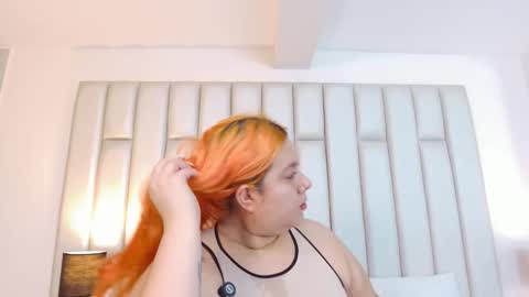 ANDREA PEREZ online show from 11-27-25, 11:45