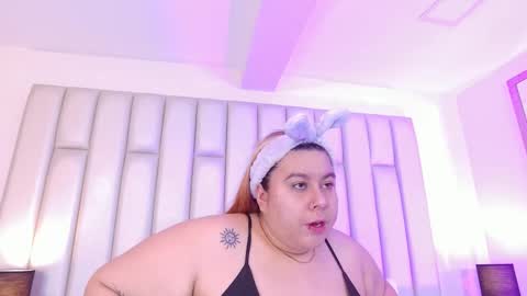 ANDREA PEREZ online show from 02-25-26, 11:42