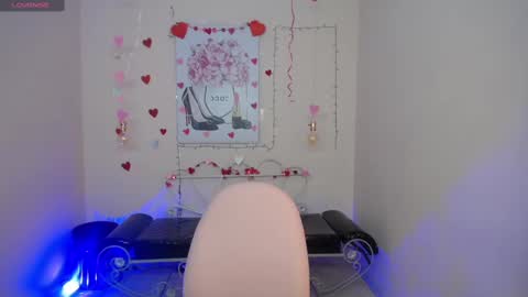 Adri  online show from 01-30-25, 03:44