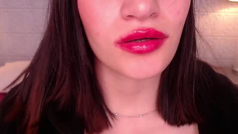 Adri online show from 04-11-26, 07:45