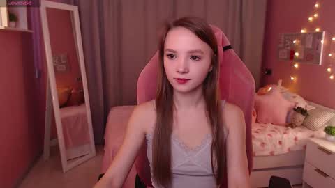 Eva online show from 11-16-25, 07:36