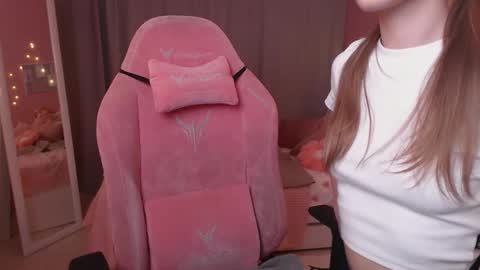 Eva online show from 01-14-26, 07:36