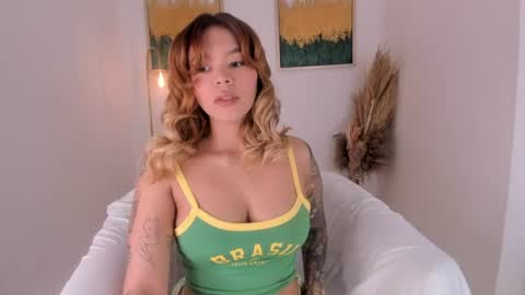 Snapshot of adria_ross chatting on 06-24-26, 08:24 Adriana online show from 06-24-26, 08:24