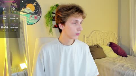 Snapshot of adrian_di chatting on 12-30-24, 06:42 Adrian online show from 12-30-24, 06:42