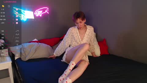 Snapshot of adrian_di chatting on 01-21-25, 10:41 Adrian online show from 01-21-25, 10:41