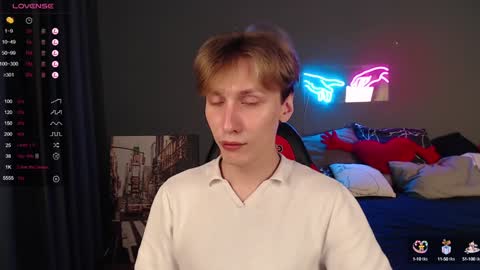 Snapshot of adrian_di chatting on 02-01-25, 02:02 Adrian online show from 02-01-25, 02:02