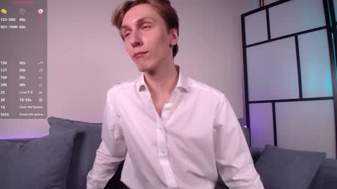 Snapshot of adrian_di chatting on 03-09-25, 04:00 Adrian online show from 03-09-25, 04:00
