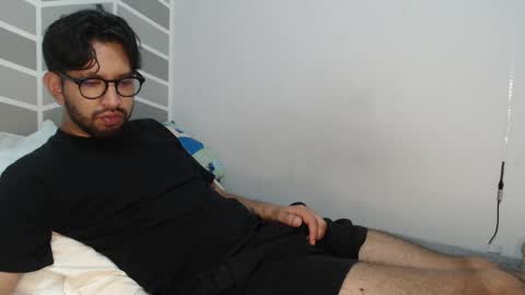 Snapshot of adrian_falcon chatting on 04-29-26, 06:03 Adrian Falcon online show from 04-29-26, 06:03