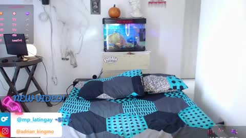 adrian morelli online show from 10-17-25, 06:43