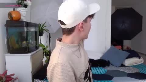 adrian morelli online show from 10-20-25, 07:03