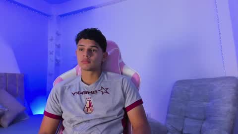 ADRIAN online show from 05-20-26, 06:47