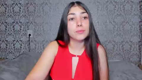 Snapshot of adrianakuiper chatting on 07-13-26, 07:16 Adriana online show from 07-13-26, 07:16