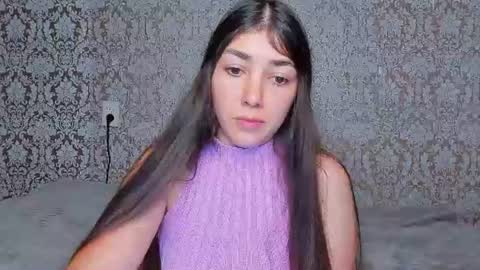 Snapshot of adrianakuiper chatting on 07-28-26, 08:52 Adriana online show from 07-28-26, 08:52