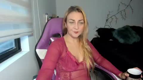Adriana Paredes  online show from 07-14-26, 12:11
