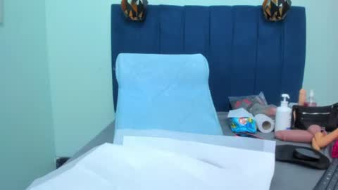 Snapshot of adrianasex_69 chatting on 07-06-26, 01:35 adriana online show from 07-06-26, 01:35