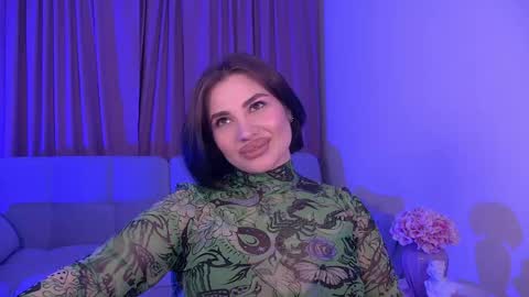 AdrianaTores online show from 05-26-26, 07:10