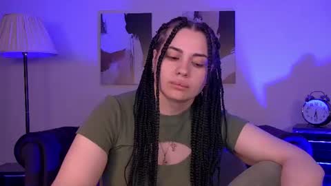 AdrianaTores online show from 06-17-26, 07:15