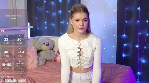 adrianawow1 online show from 01-05-25, 12:42