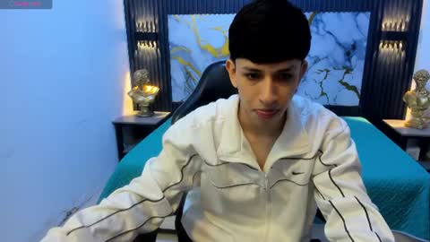 Adrian Franco online show from 06-19-26, 01:48