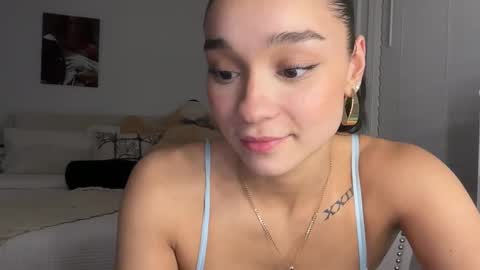 Snapshot of adriannarodriguez chatting on 02-08-25, 05:51 Adrianna  online show from 02-08-25, 05:51