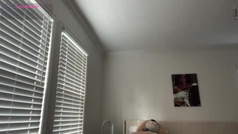 Snapshot of adriannarodriguez chatting on 10-10-25, 07:24 Adrianna  online show from 10-10-25, 07:24