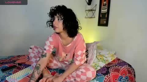 Snapshot of adriannyp chatting on 07-13-26, 01:30 adrianny online show from 07-13-26, 01:30