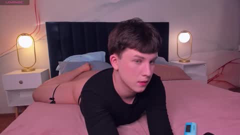 adrianoaubert online show from 09-21-25, 03:08