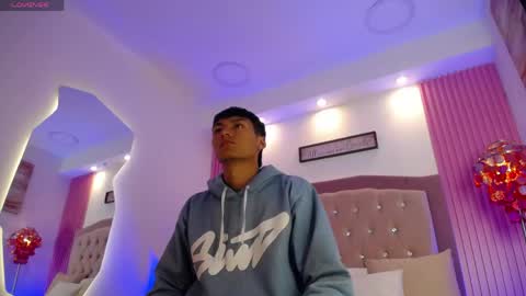 Snapshot of adrianstark_ chatting on 06-04-26, 12:44 adrianstark_ online show from 06-04-26, 12:44