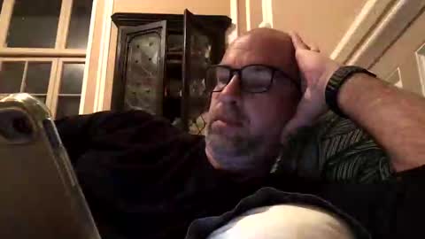 Snapshot of adrienfromparis chatting on 02-20-26, 07:47 adrienfromparis online show from 02-20-26, 07:47