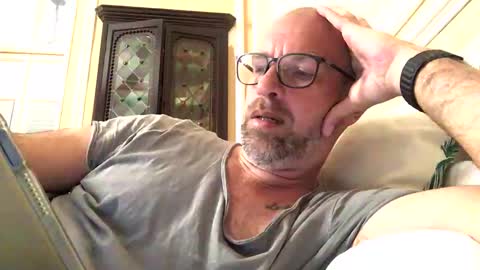 Snapshot of adrienfromparis chatting on 03-27-26, 09:42 adrienfromparis online show from 03-27-26, 09:42