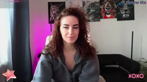 Snapshot of adrihanna chatting on 02-24-25, 07:44 Adriana online show from 02-24-25, 07:44