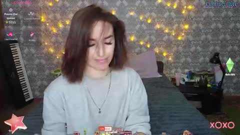 Snapshot of adrihanna chatting on 11-20-25, 10:37 Adriana online show from 11-20-25, 10:37