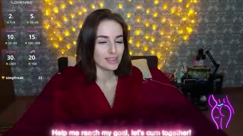 Adriana online show from 12-17-25, 07:31