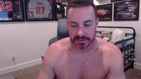 adventrs_fun online show from 04-21-26, 08:01