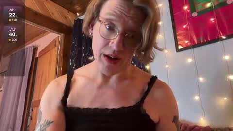 Snapshot of adventureminded chatting on 01-18-25, 02:25 Missy online show from 01-18-25, 02:25