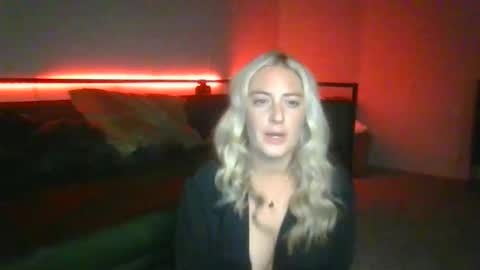 adventureswithsmitty online show from 12-01-25, 05:12