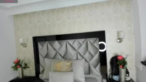 Snapshot of ady_taylor chatting on 12-19-24, 07:07 Ady  online show from 12-19-24, 07:07