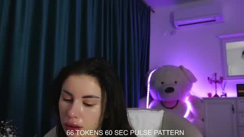 Snapshot of aelia_anara chatting on 01-13-25, 05:44 Aelia online show from 01-13-25, 05:44